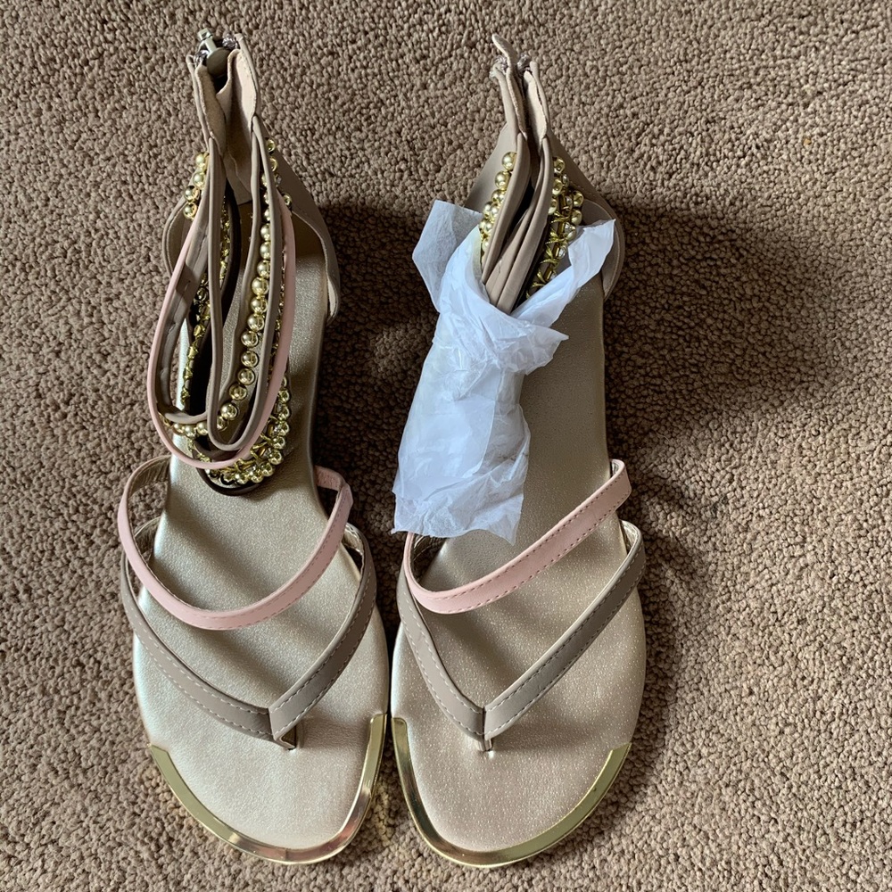 Qupid sandals